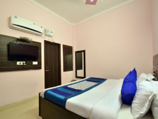 Hotel-Empire-Inn