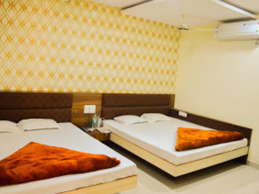 mahakal-ashray-hotel