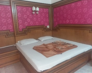 Hotel Lahorimal 