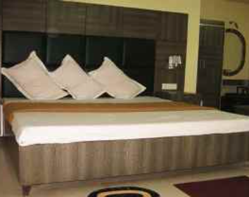 Hotel Prayag Shelter