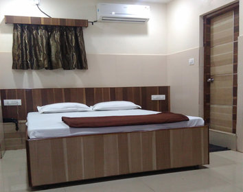 Vijaya Residency